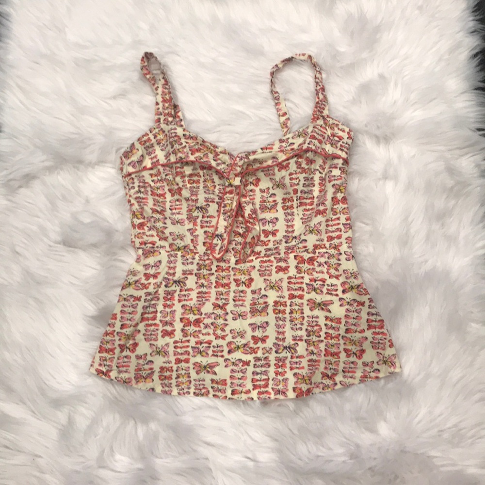 Butterfly 🦋 top size six